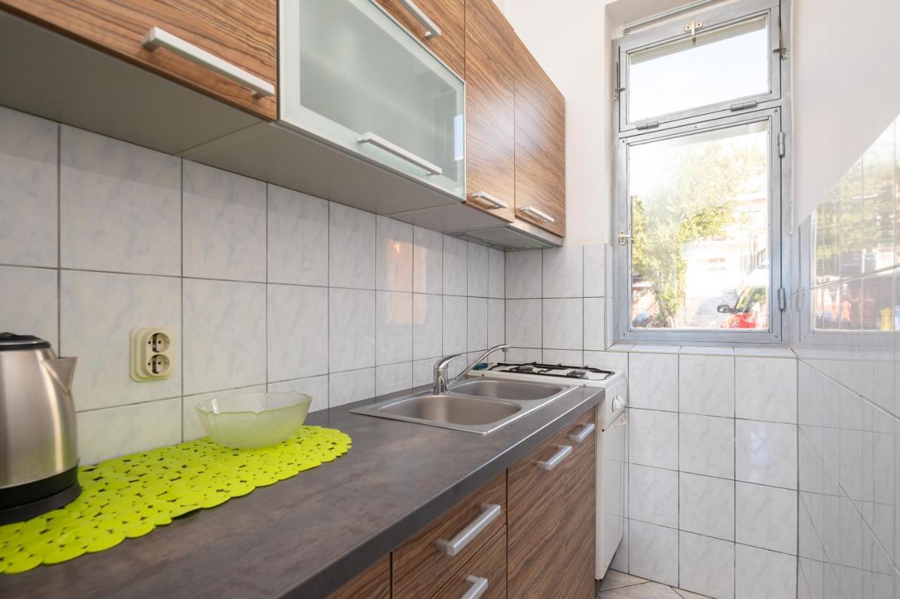 Appartamento Beach House Lemonade Jesenice  Esterno foto