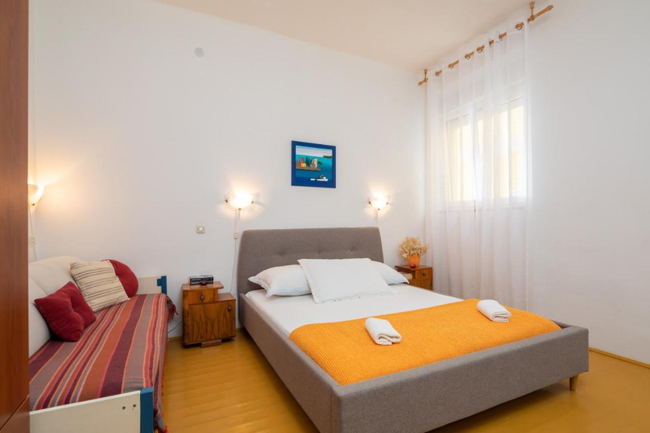 Appartamento Beach House Lemonade Jesenice  Esterno foto