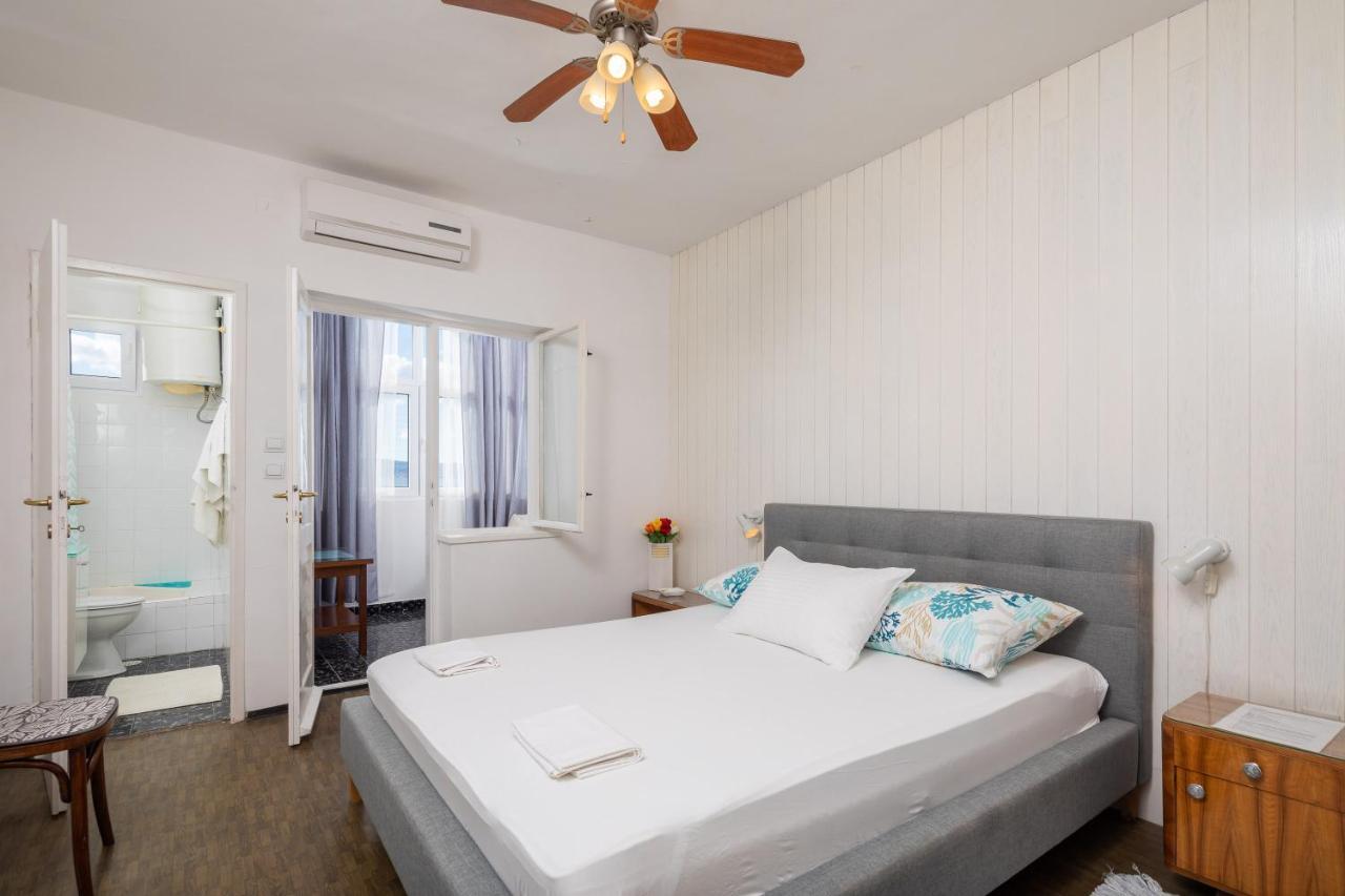 Appartamento Beach House Lemonade Jesenice  Esterno foto