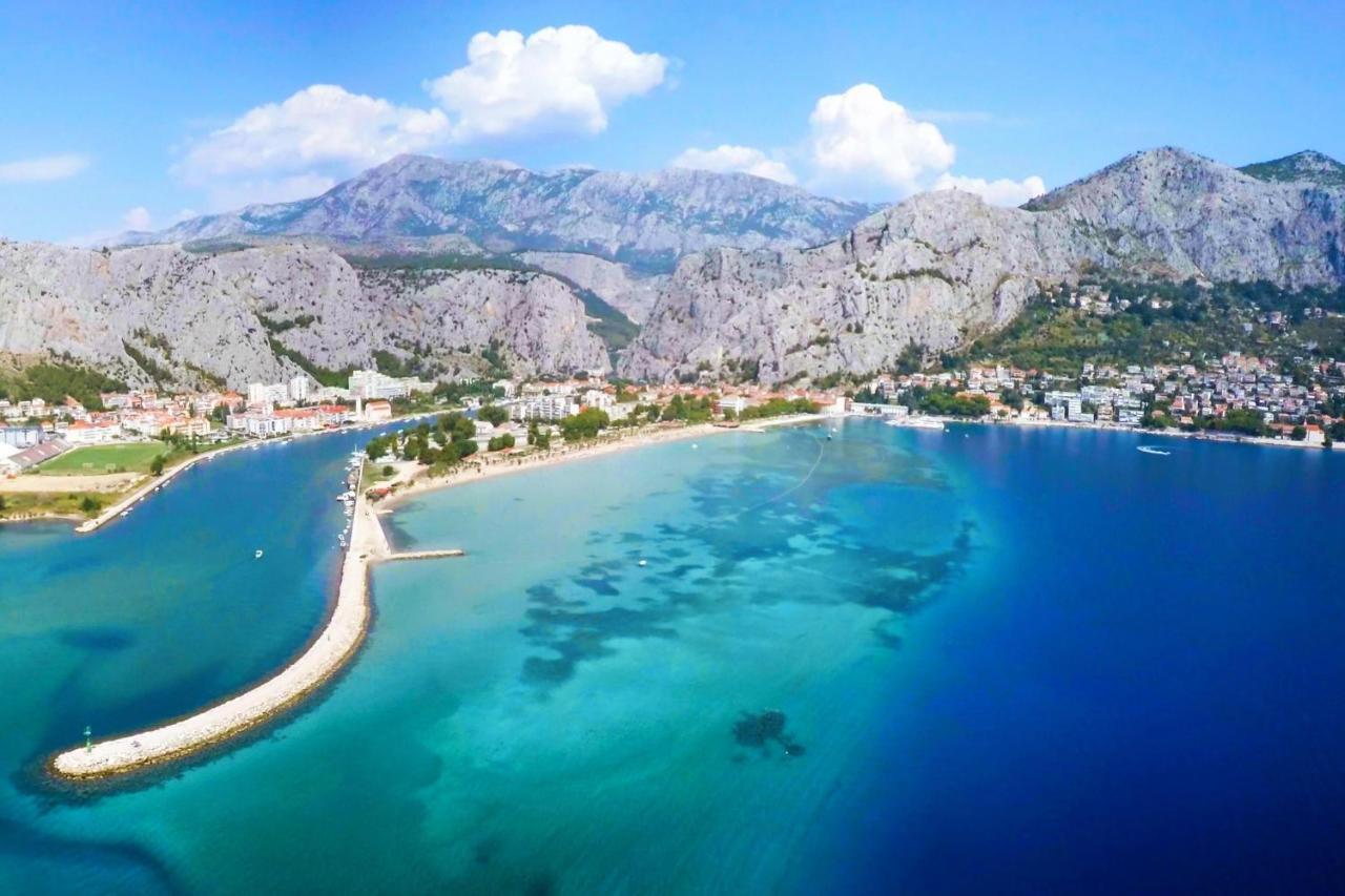 Appartamento Beach House Lemonade Jesenice  Esterno foto